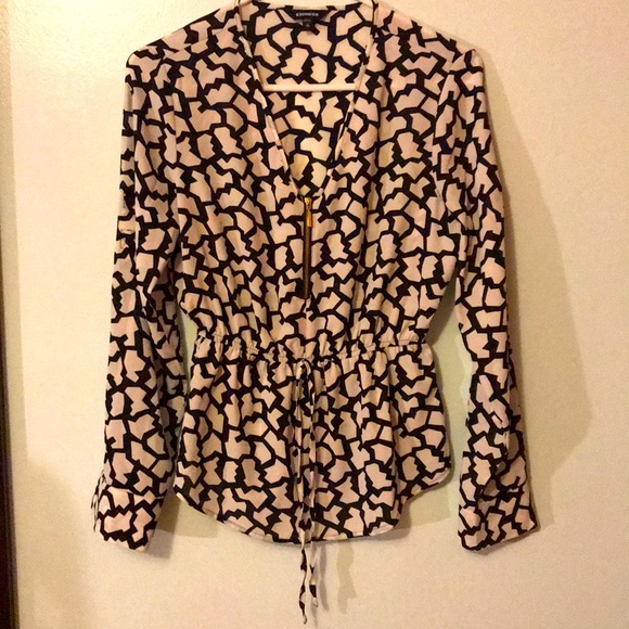 Express Tops - Express peplum top with zipper!